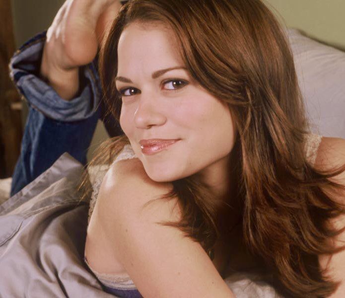 OTHdiary's tweet photo. Happy Birthday to Bethany Joy Lenz! Thank you for being our Haley James Scott. One Tree Hill wouldn’t be the same without you! https://t.co/SG35XCAweB