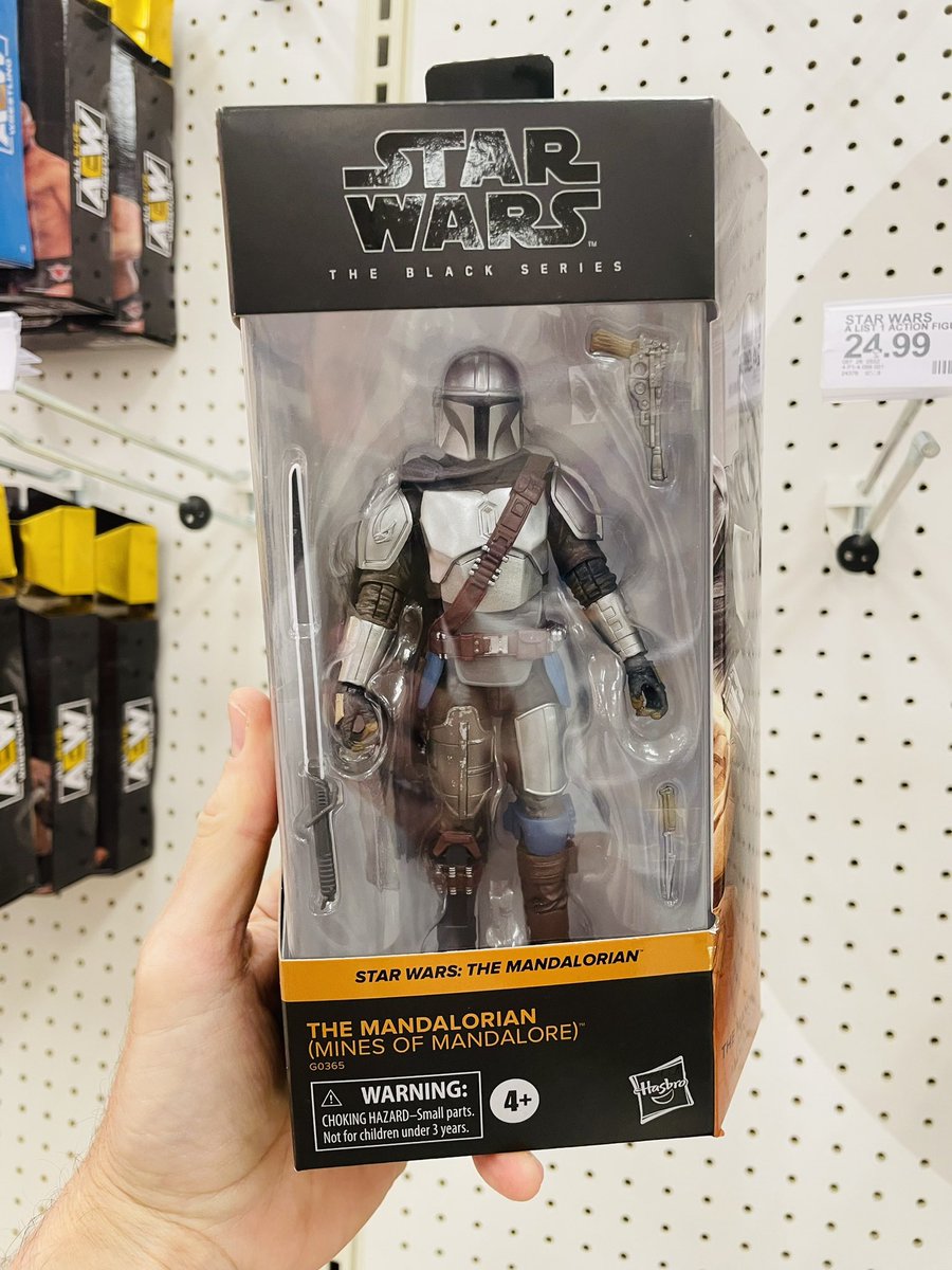 SteveOSaysStuff's tweet photo. Happy Birthday to Pedro Pascal! Celebrating at Target today with Mandalorian party favors! #TargetToyHunt #ToyHunting https://t.co/UWxIOaJEh5