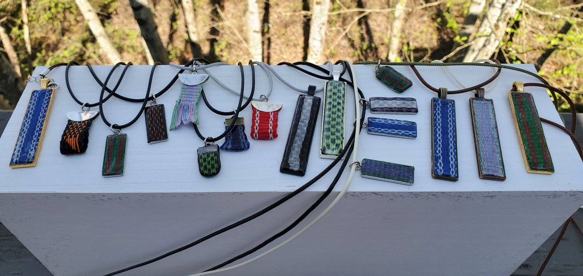 RovingCatFiber's tweet photo. I've been busy prototyping new products! 
#handwoven #jewelry #handmade #SmallBusiness https://t.co/zwppdMyOWo