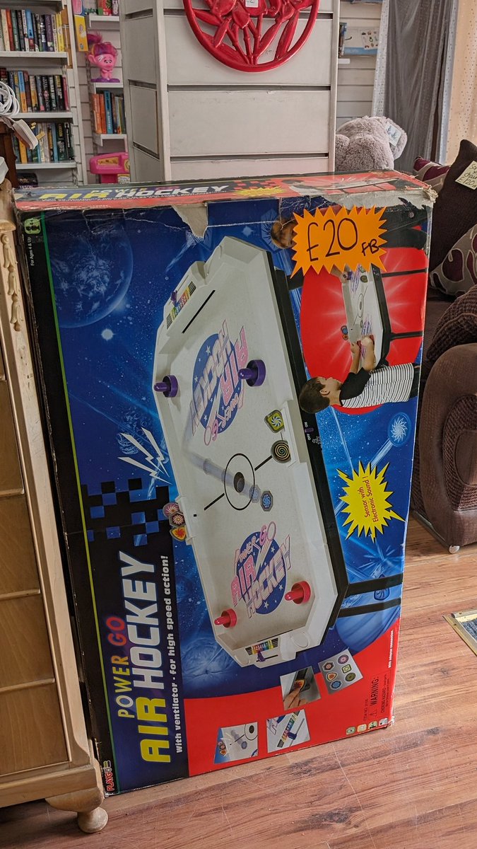 Air Hockey anyone?
Now play in the comfort for your own home 🏡

Only £20 at @RSPCA_official Heywood

#CharityShop #CharityFinds #ShopCharity #ShopLocal