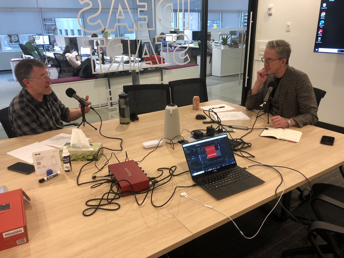 Great time speaking about #CX design, technology, and the C-suite on The Pivot with @kenmevans. @APEXPR @SchulichSchool @YorkUniversity Follow the podcast here open.spotify.com/show/0XWhUqTDD…