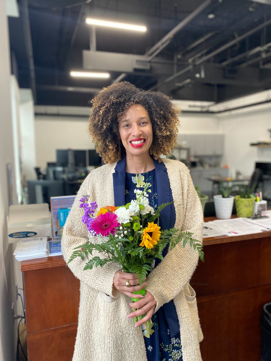 The team at #District37 would like to wish Council Member Sandy Nurse a very happy birthday! 🎉 🎂💐 We had a small celebration at the office earlier this week with homemade cookies & a Panamanian king fish dish that was delicious! 💛