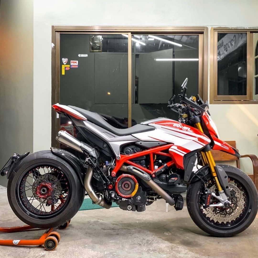 DucatiCatTupac's tweet image. 🏍️🏍️🏍️
#Ducatistyle #Ducati