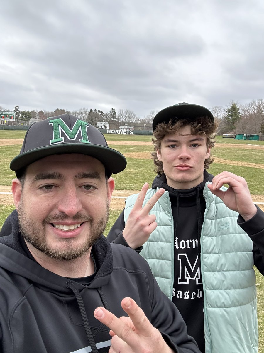 Big 2-0 win for the Hornets against Foxboro! 

Urban and Bolduc pace the offense with a hit and RBI each! 

#johnsonjacket goes to that guy <a href="/curtis_connor15/">Connor Curtis</a> 6ip 3H 7k 1BB

Back at it tomorrow for practice!! 🐝 ⚾️