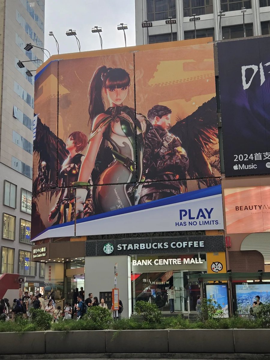 SONY seems very confident in Stellar Blade as they are putting out big ads for the over 3 weeks from launch! Seems to be a PS5 system seller 👀🔥