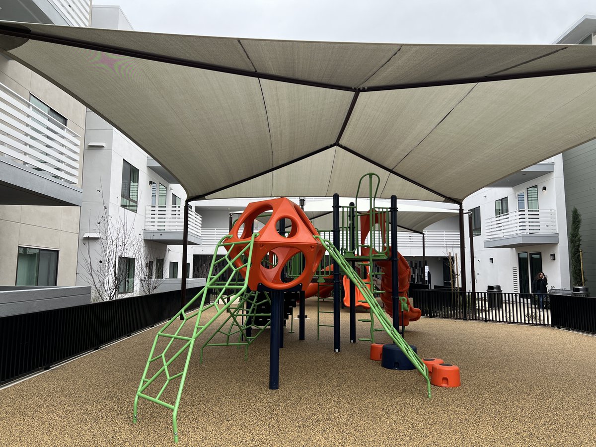 LACDevAuthority's tweet image. Happy 😁#CDWeek2024 🙌! Today we are showcasing the Offsite Improvements for the Imagine Village II development 🏠. Completed in 2024, the development provides 80 units of affordable family housing. CDBG funds were used for demolition, sidewalk and gutter upgrades, and more.