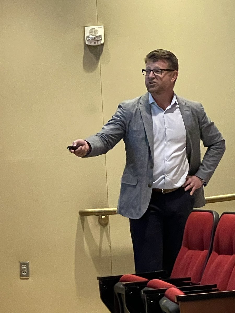 A pleasure to host <a href="/SimonBBlakey/">Simon Blakey</a> for the 2024 <a href="/OrgReactions/">Organic Reactions</a> lecture at <a href="/UAChemistry/">Alabama Chemistry</a>