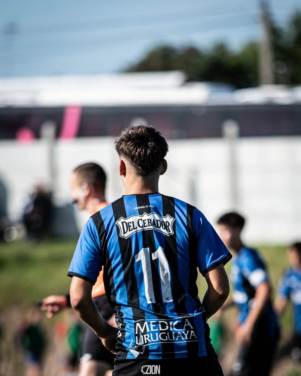 Cabe recalcar que estoy totalmente agradecido con Liverpool🖤💙 y sus funcionarios que hicieron posible mi vuelta a la cancha, mis compañeros, y mis seres queridos que siempre me estuvieron apoyando.🙌🏽