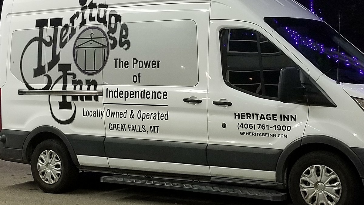 GFHeritageInn's tweet image. You don't have to worry about transportation to the airport, as we have you covered. We offer a #freeshuttleservice from our property to the #GreatFallsInternationalAirport. The shuttle runs from 5 am to 11 pm and on weekends from 7 am to 11 pm.  bit.ly/2FYllWA