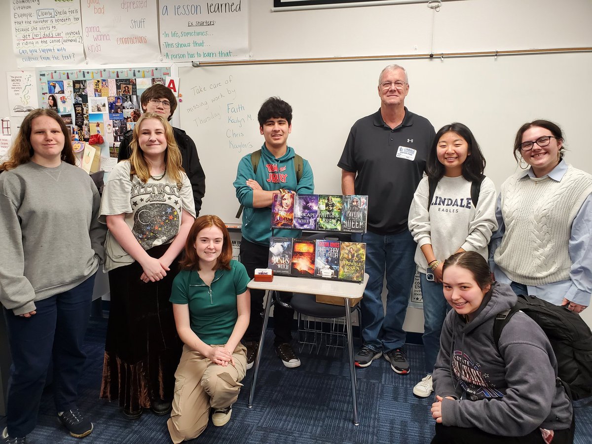 I had the honor of speaking to the Creative Writing Club at Lindale High School. They are an impressive group of aspiring writers! #writersclub #youngwriters #creativewriting #authormsclifton #michaelscottclifton #futurewriters