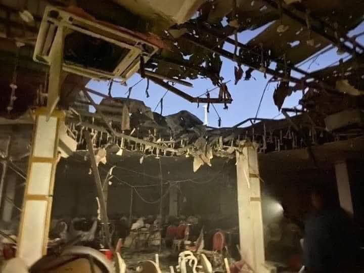 iTsAnToOnY's tweet image. Happened few hours ago.

A group of Civilians in Sudan had a gathering to break their fast to celebrate the holy month of Ramadan, but a random missile had another opinion and it became a tragedy.

Everyday in Sudan is a tremendous pain.

Please pray for #Sudan

#KeepEyesOnSudan