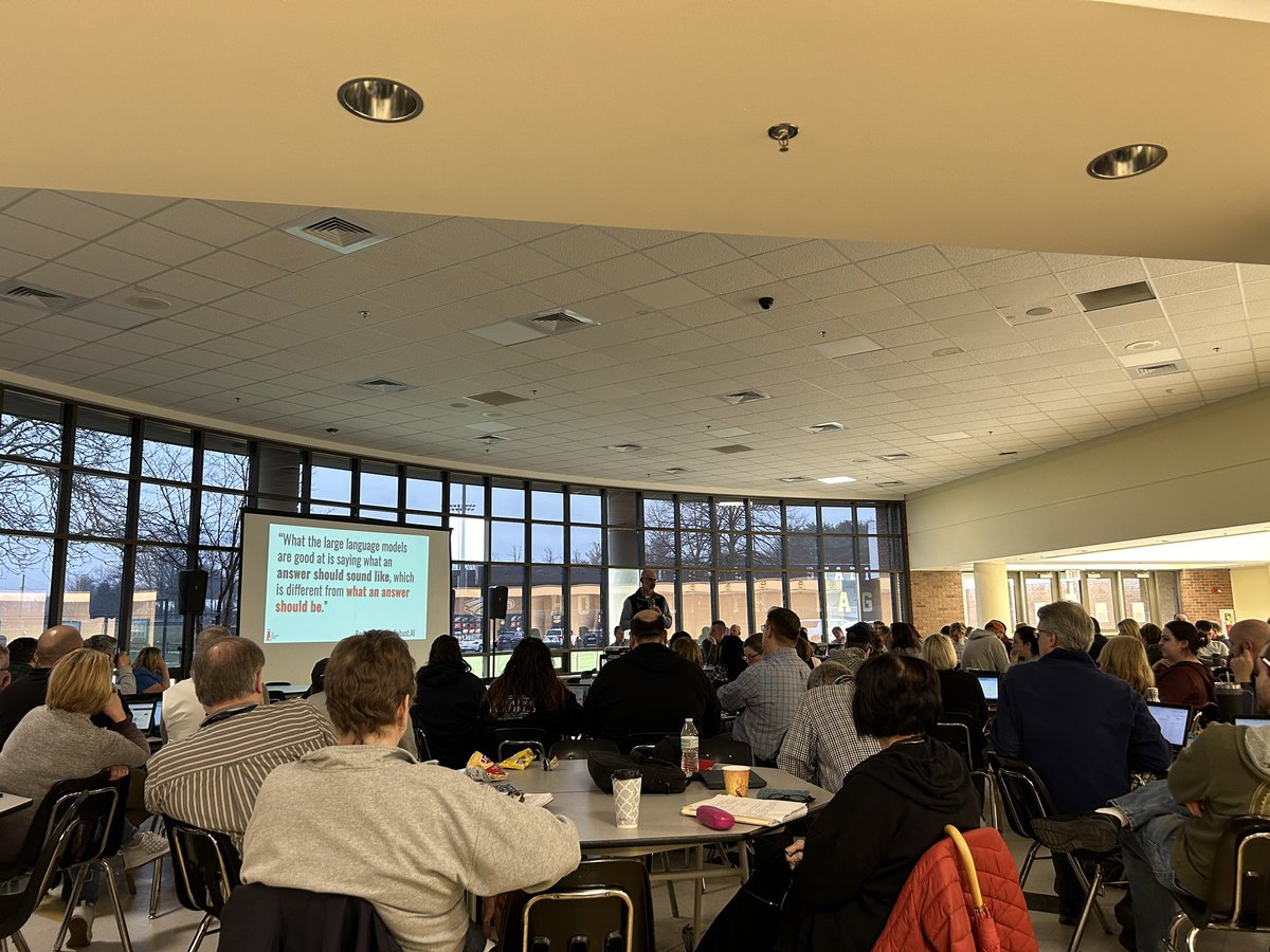 MrsDurand_TIS's tweet image. @gregkulowiec thanks for coming to Trumbull today to increase our comfort with AI and help shift our thinking!