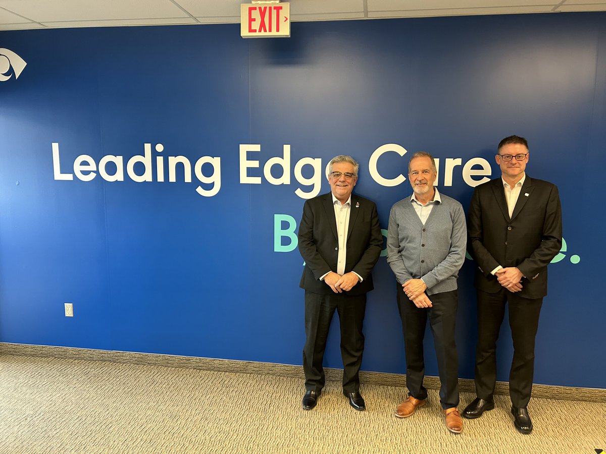 Thanks Mayor @James_Leduc and Geoff McKnight, CAO @TownofBWG, for meeting at @SouthlakeRHC this afternoon to discuss building healthcare capacity. Looking forward to working together to strengthen access to care in our communities.