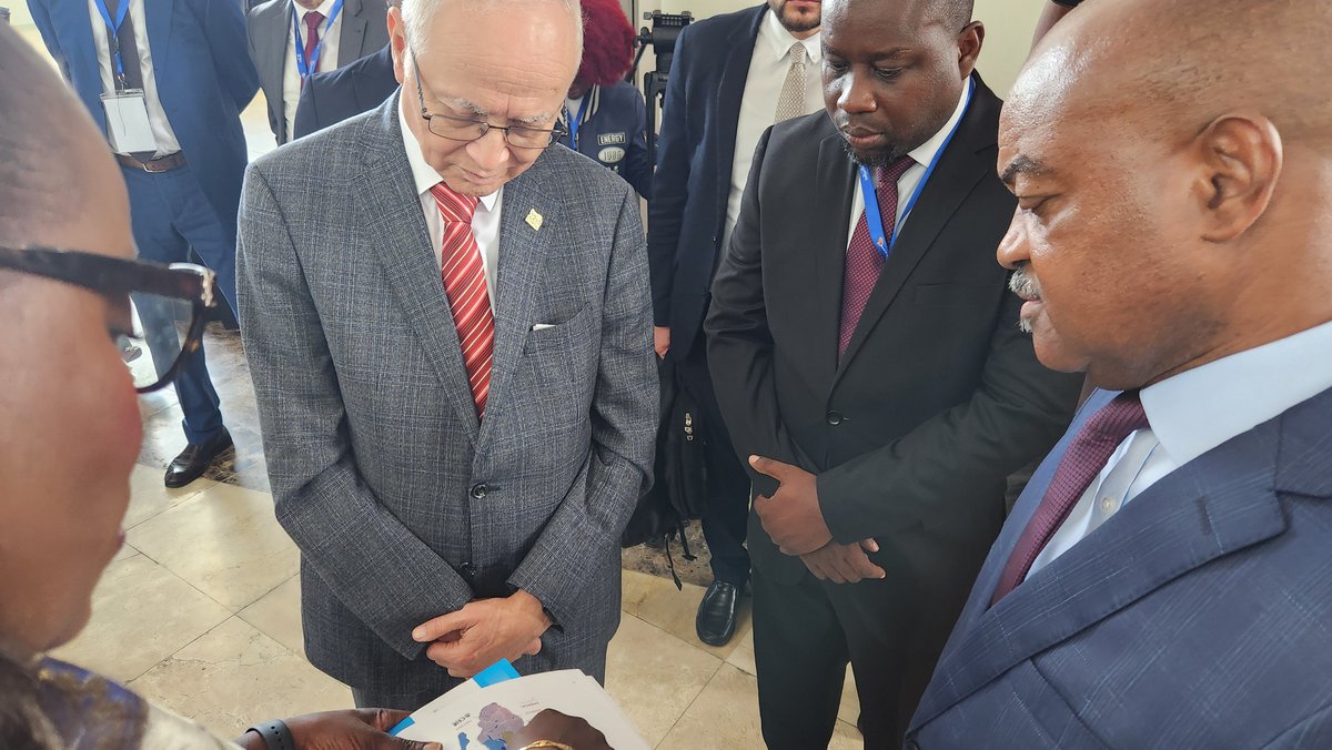 GMES, and Africa tweet media
