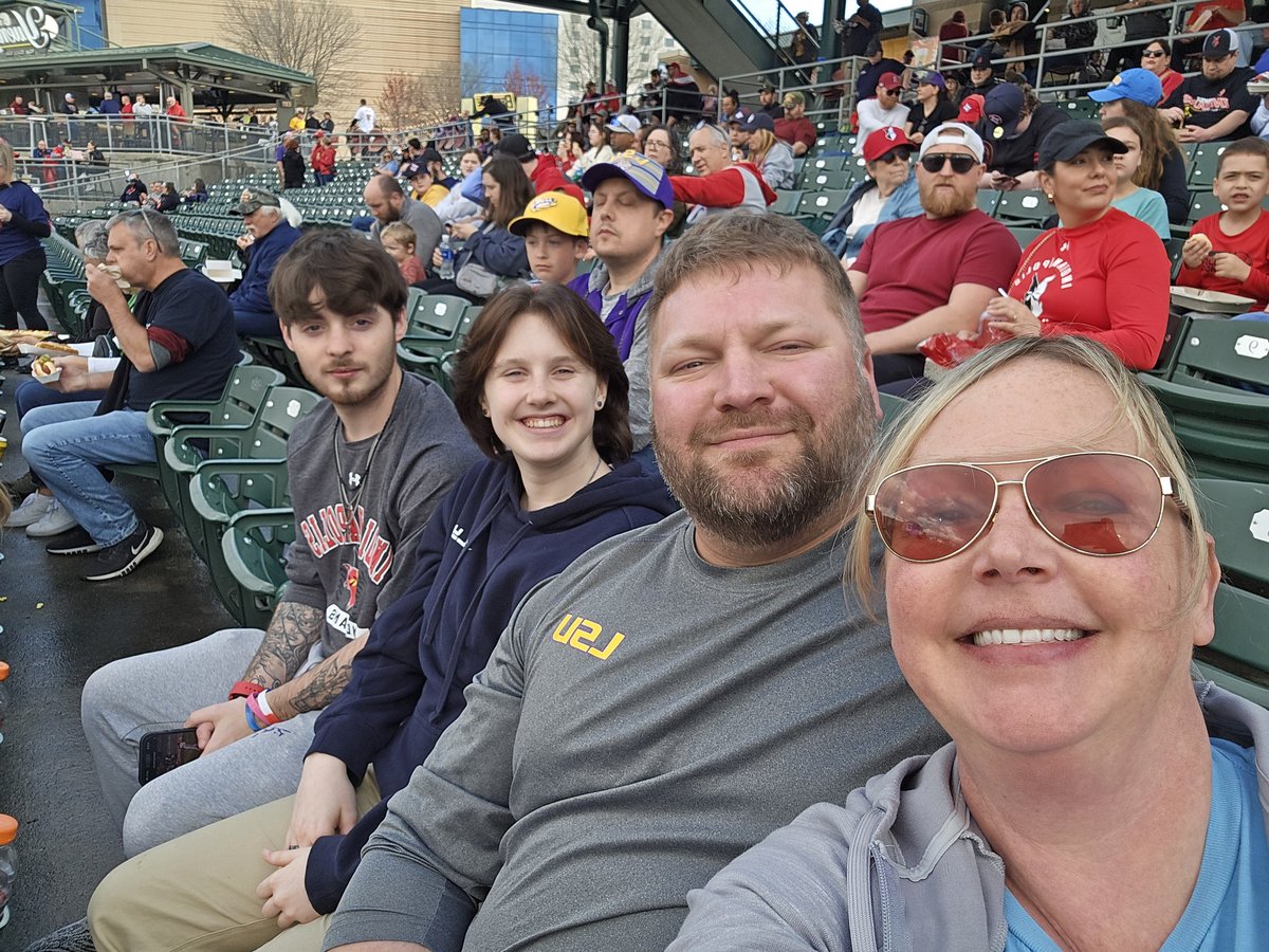 ashes2ashes7's tweet image. @atTheVic