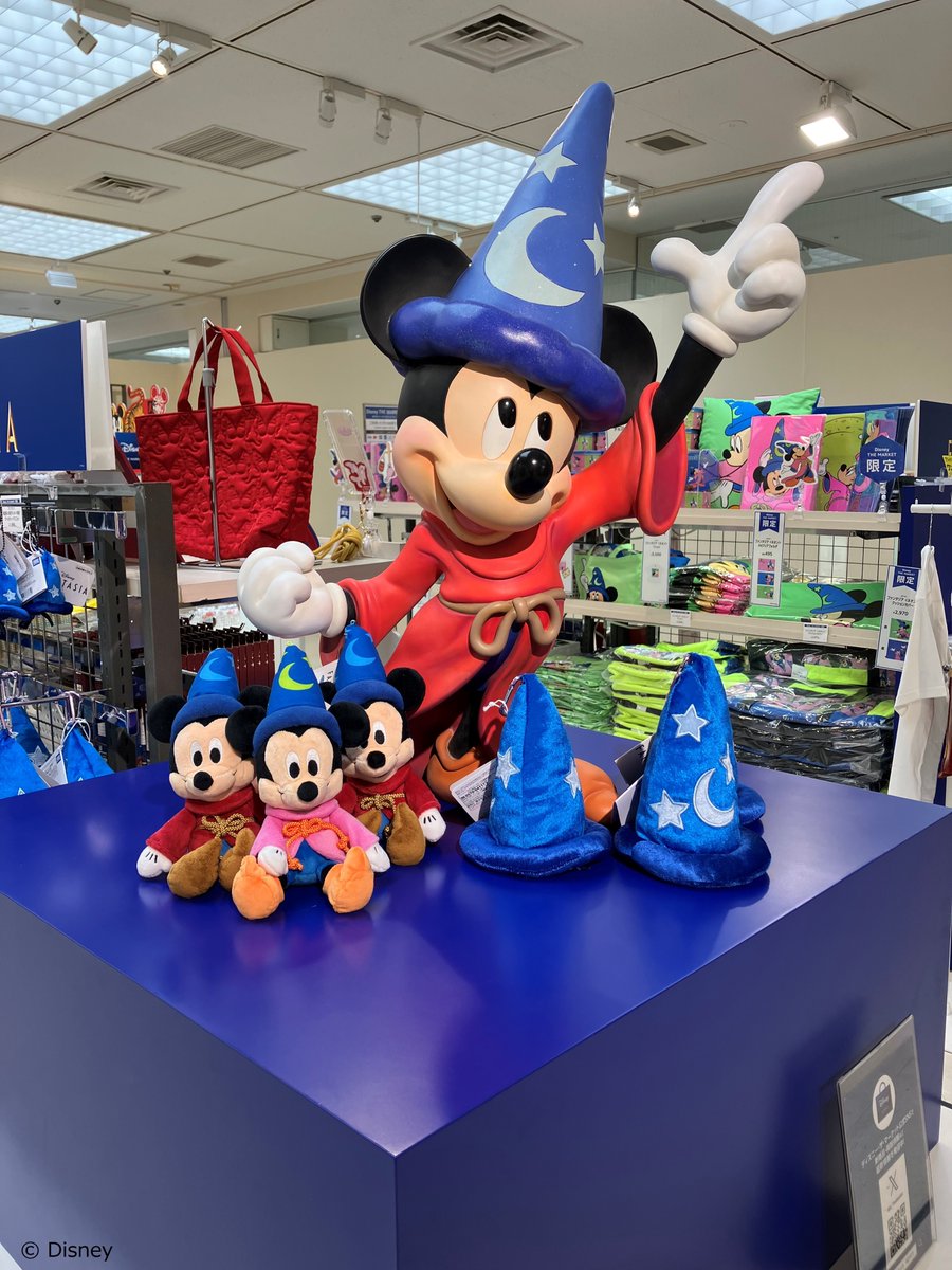 D_TheMarket's tweet photo. 🌟＼Disney THE MARKET in 香林坊大和／🌟
本日より開幕！
📍【石川】香林坊大和8Fホール
📍会期：2024年4月3日(水)〜4月17日(水)［最終日午後5時終了］
https://t.co/ZJzrBRZWfe
#Dマケ #Disney https://t.co/OCVtvlBLV1
