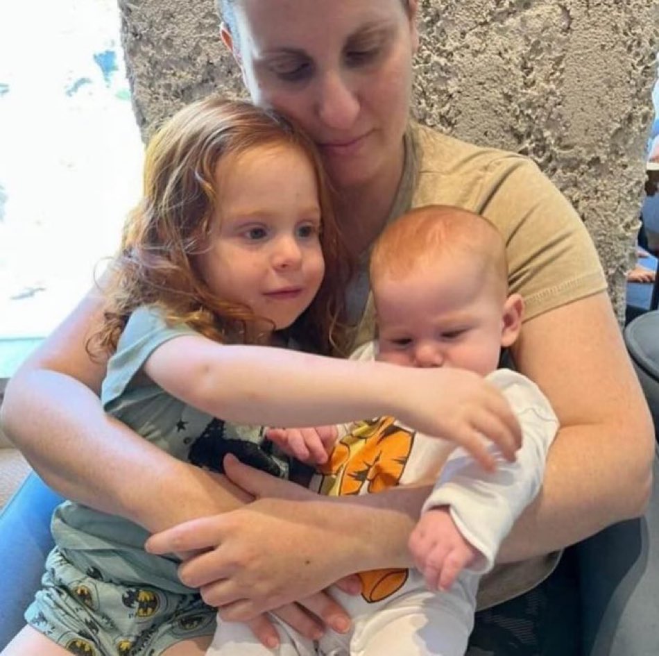 MarinaMedvin's tweet image. This family has spent 180 days in Palestinian captivity.