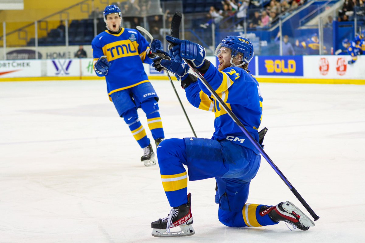 TMU Bold Men's Hockey (@tmuboldmhky) on Twitter photo We asked our department photographers to submit their top pics from our season.
First up is <a href="/emily_simonetta/">emily simonetta</a>
#toppics #photosoftheyear We asked our department photographers to submit their top pics from our season.
First up is <a href="/emily_simonetta/">emily simonetta</a>
#toppics #photosoftheyear