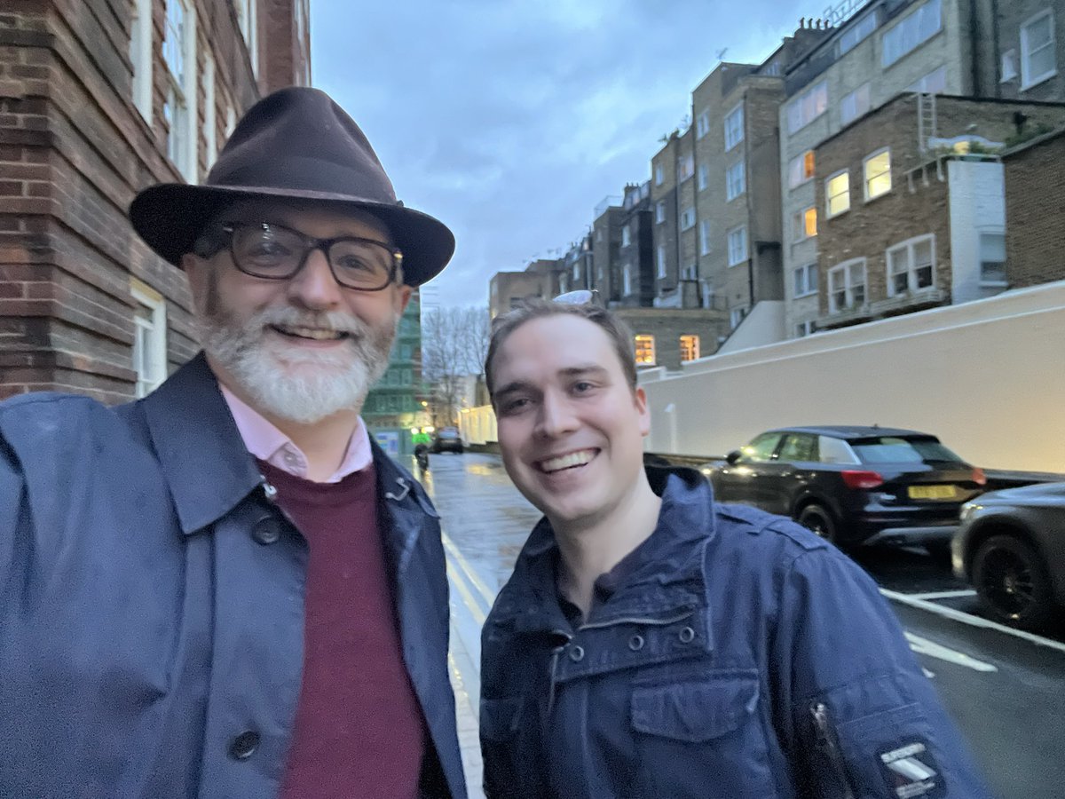Out this evening in #pimlico to chat with residents who raised issues from #housing to #arts funding and reports of @tfl staff who wouldn't call services to help #roughsleepers in the station. Will look in to that.

@Tony_Devenish brought Bella along despite her dislike of the…