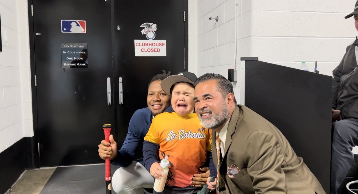 ChuckGarfien's tweet photo. Ozzie. 
His grandson Oso.  
Ronald Acuna Jr. 

White Sox PreGame Live at 6pm CT on ⁦@NBCSChicago⁩! https://t.co/JOjK35S5KQ