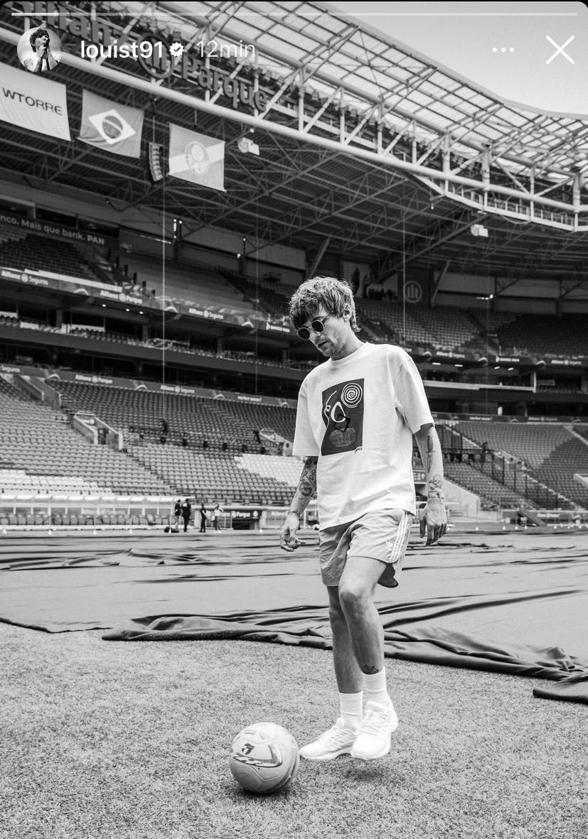 nat_wheel's tweet photo. LE DIO EN LA MADRE A LAS ARGENTINAS JAJAJAAJJAJJAAJAJAJJAAJAJA TE AMO LOUIS https://t.co/GUs4IiOUUS