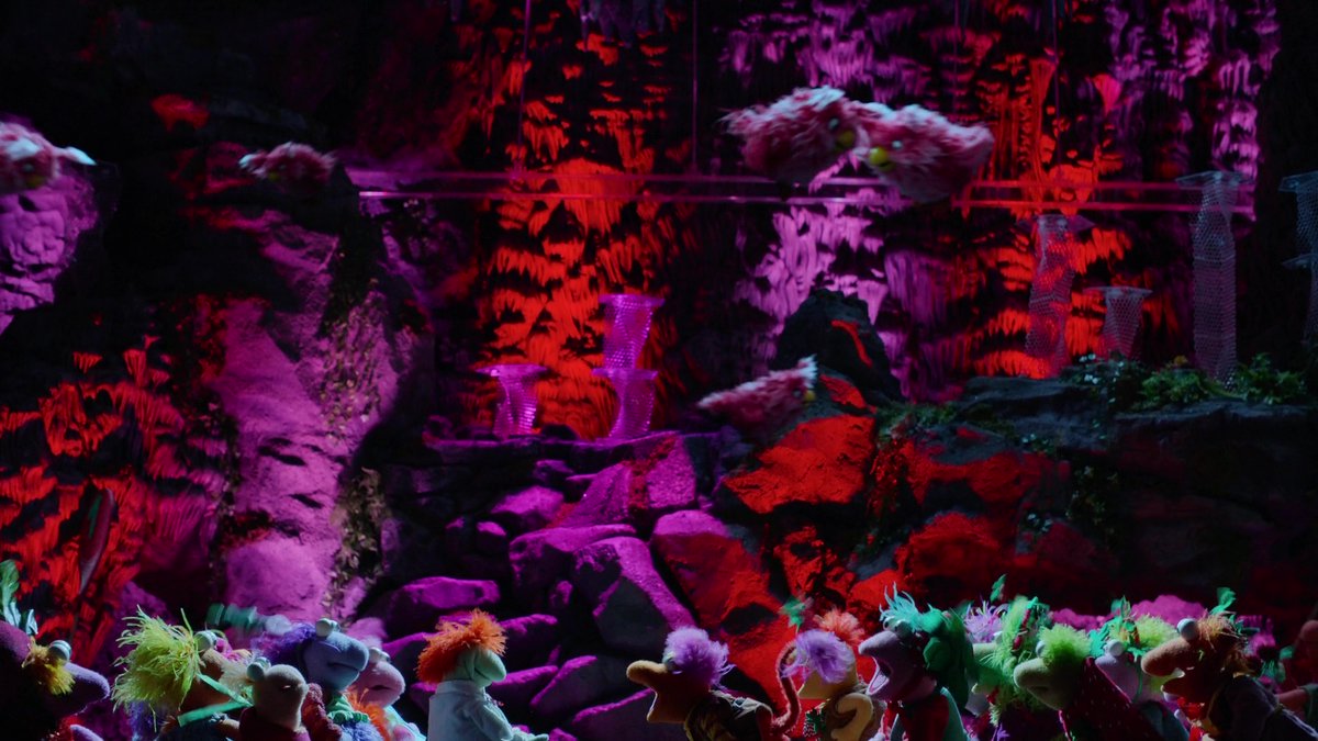 FRAGGLE ROCK - BACK TO THE ROCK: THE REPEATEE BIRDS (2024) Director of Photography: Gavin Smith Directed by Jordan Canning Written by Douglas Lyons