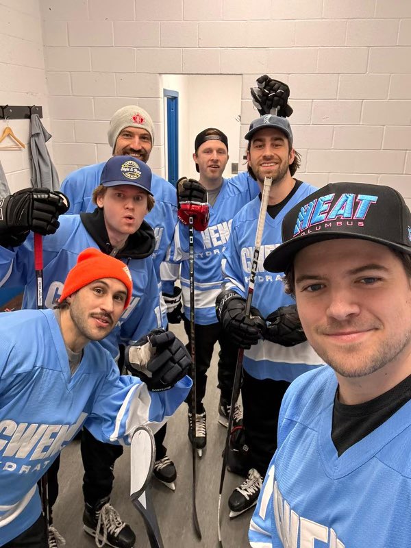 Cwench Hydration Creator Tryouts are a wrap! We had a great day, stay tuned for the full day recap video and to find out who made the cut! #CwenchYourThirst