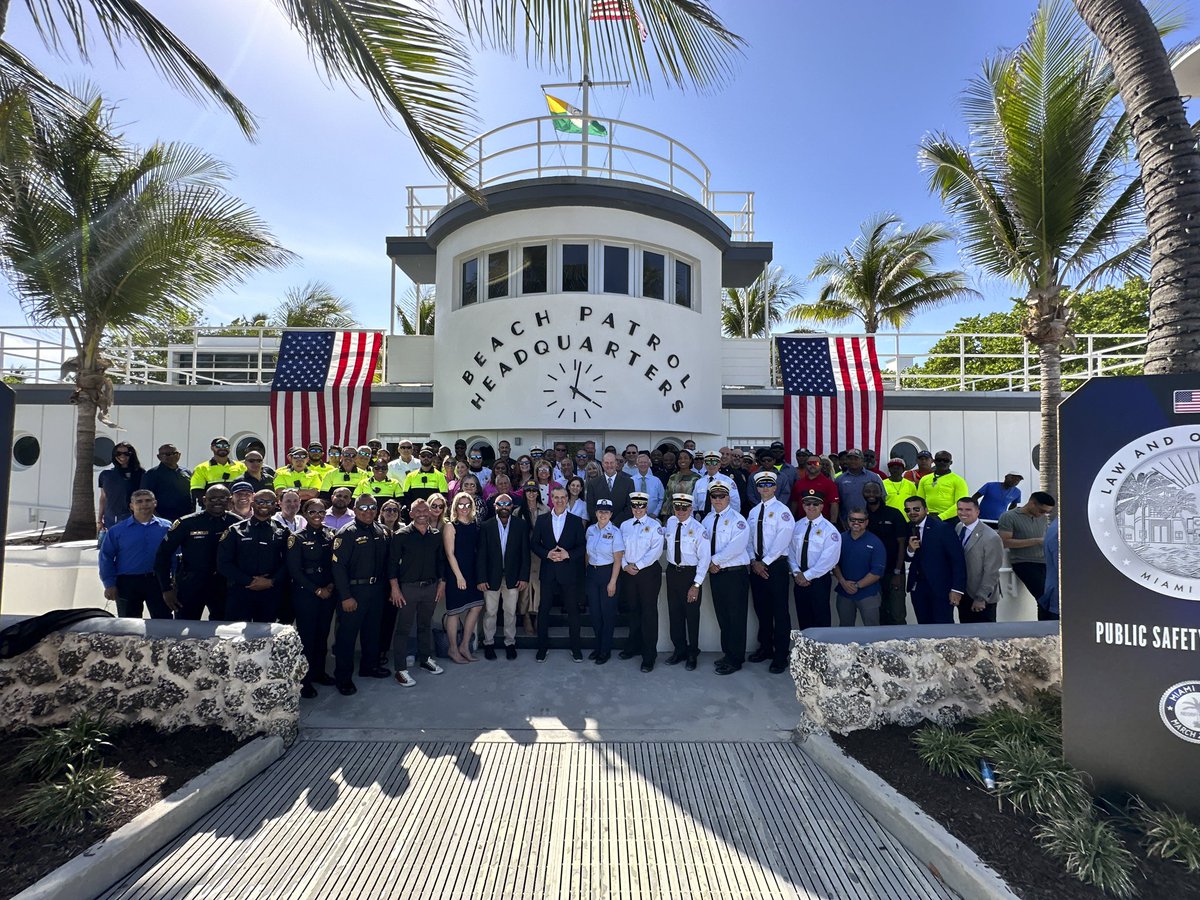 Alina T. Hudak tweet media