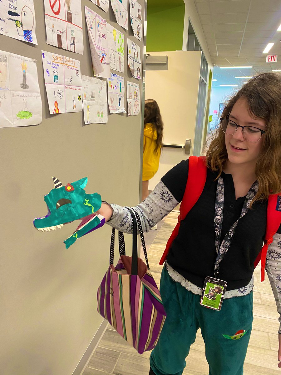 MrsWidmier_KMS's tweet image. One of my favorite parts of the job is when students share their work with me. It&apos;s a true joy to witness their creativity and talent shine! #KMSCougarPride #proudAP