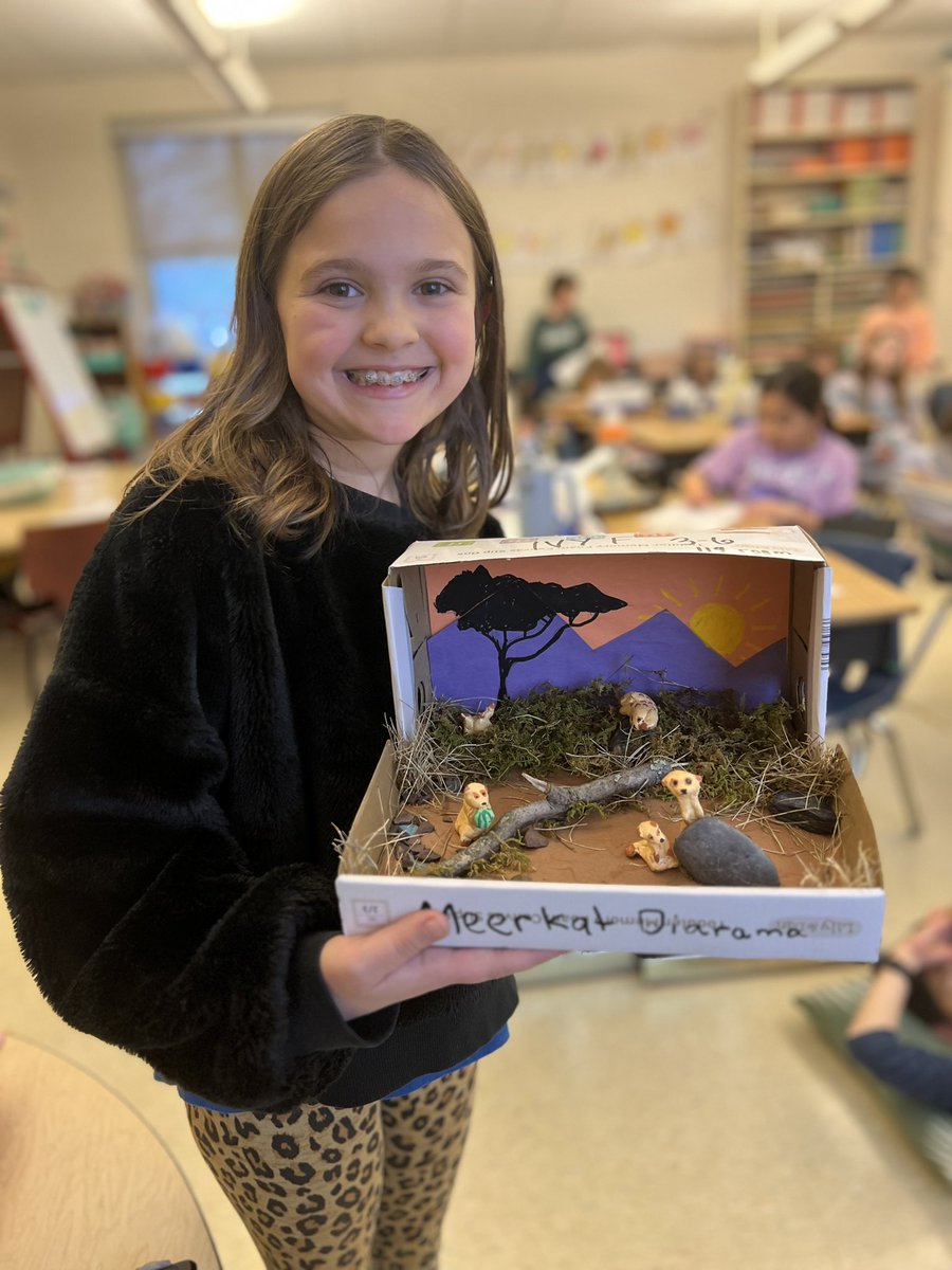ClassWithMissK's tweet image. 3-6 students chose an animal to research and then created a diorama showing their habitat. I have loved listening to their presentations!