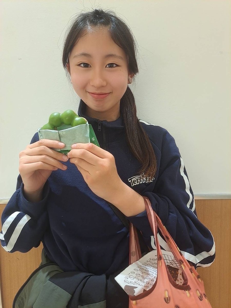 ミスドの抹茶ポンデリング🍩
美味しかった🤤
パワーチャージして今日の舞台稽古も頑張るぞ🍀🥰🍀
#ドーナツトーク 
#ミュージカル
#池田恋