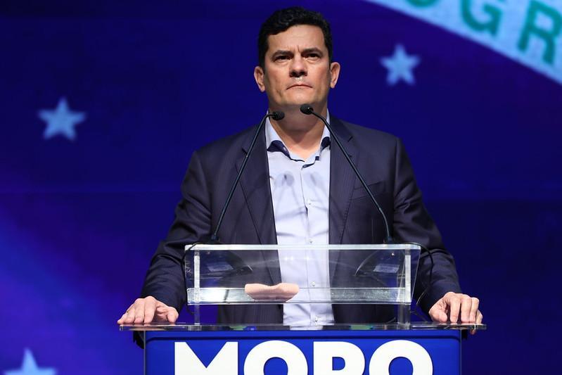 luisnassif's tweet photo. Sergio Moro usou “contrato fake, advogado fake e assessoria fake” na campanha ao Senado https://t.co/oPx3vRghEH https://t.co/Bth6gy0bSm