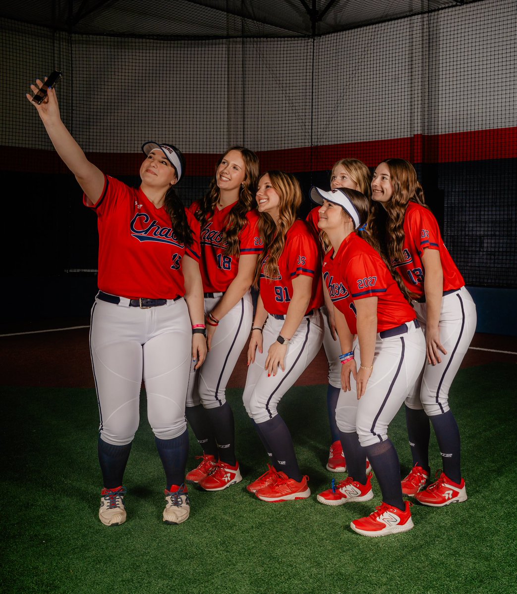 Media day with St. Louis Chaos 📸🥎 photos grpsports_gracieraephotography