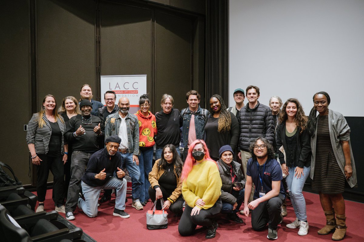 #Tbt to an inspiring event @LACityCollege! 🌟 @LACCFdn hosted the Nick Beck Investigative Journalism Lecture with renowned producer Ira Rosen. Rosen shared @60Minutes insights and his 20-year TV & film journey with LACC students.