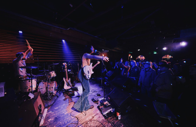 SwayWild's tweet photo. Felt oh so good to be back at it together! Big thanks to all who joined us in WA/OR last week w/ #LindsayLou + her incredible band! Next up: Apr 26 Leavenworth + Jun 2 Flagstaff! Show pic by #JasonTang. Thanks! https://t.co/wE9heGiPoI