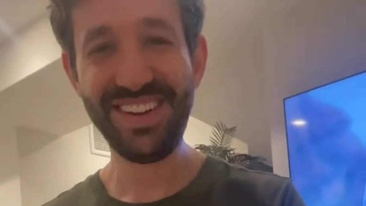 General Hospital star David Lautman goes viral with epic proposal video to Megan Li Wang which has 18 MILLION views... where he edited himself back into the commercial they met on trib.al/4eIRRjT