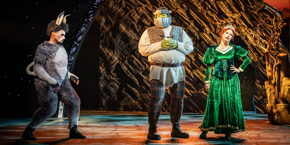 REVIEW – Shrek The Musical – family-friendly musical theatre hits high notes in stylish new production (@gohbelfast until Saturday 6 April; @MillenniumForum 16-21 April) alaninbelfast.blogspot.com/2024/04/shrek-…