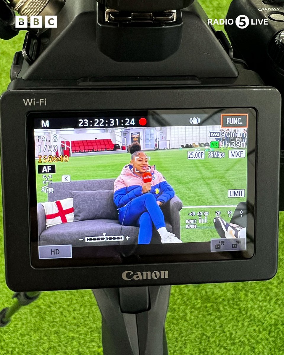 The Women's Football Weekly goes inside the #Lionesses camp 🤩 @ellsbells89 & @benhainess present a special podcast from St. George's Park. You'll hear from Hannah Hampton, Khiara Keating and Niamh Charles ahead of England's first #EURO2025 qualifiers 👇 #BBCFootball
