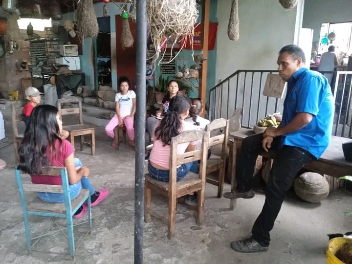 Niñas y adolescentes de Corenats Agua Clara, Valera, Trujillo realizaron visita a sus compañeros del territorio Social del Quebradon parte baja, con la finalidad de realizar una agenda unificada de trabajo desde la perspectiva de los Derechos del Niño, Niña y Adolescentes
