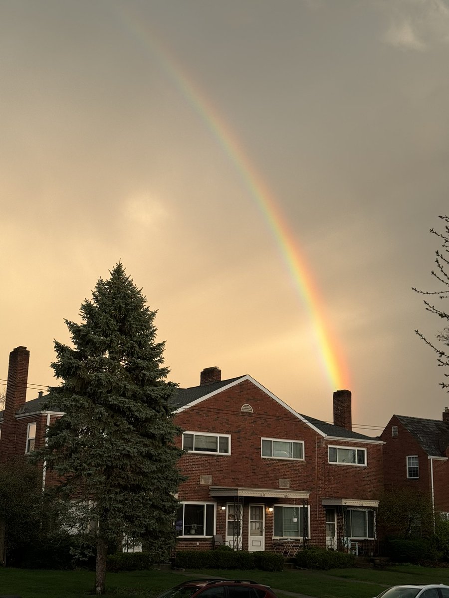 Tagging <a href="/nbc4i/">NBC4 Columbus</a> to add to the dozens of rainbow photos they’ve probably already received, but I consider this a “lucky” shot 😉🍀🌈