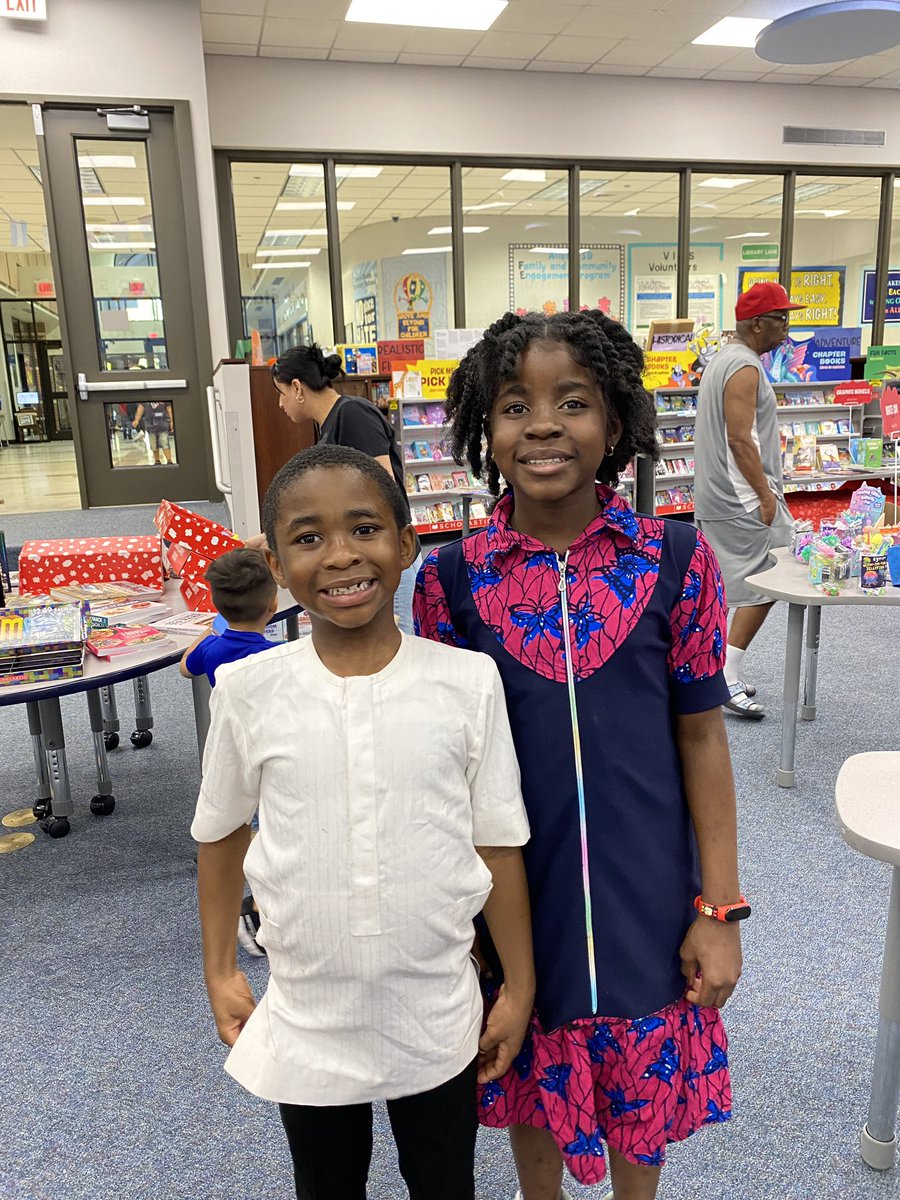 HicksTigers's tweet image. Thank you to all who attended our multicultural event! 🌍✨ Students, teachers, and families came together to celebrate diversity, unity, and understanding. #MulticulturalEvent #UnityInDiversity @AliefISD