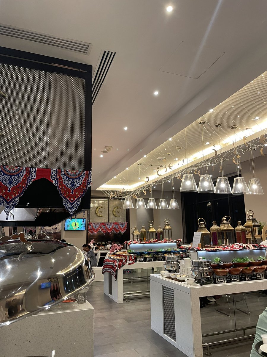 ipscksa's tweet photo. سعدنا بحضور فريق عملنا المميز الإفطار الرمضاني السنوي لعام ١٤٤٥هـ ، تقبل الله طاعاتكم وصالح أعمالكم
#رمضان_مبارك https://t.co/Dps5cfbfm9