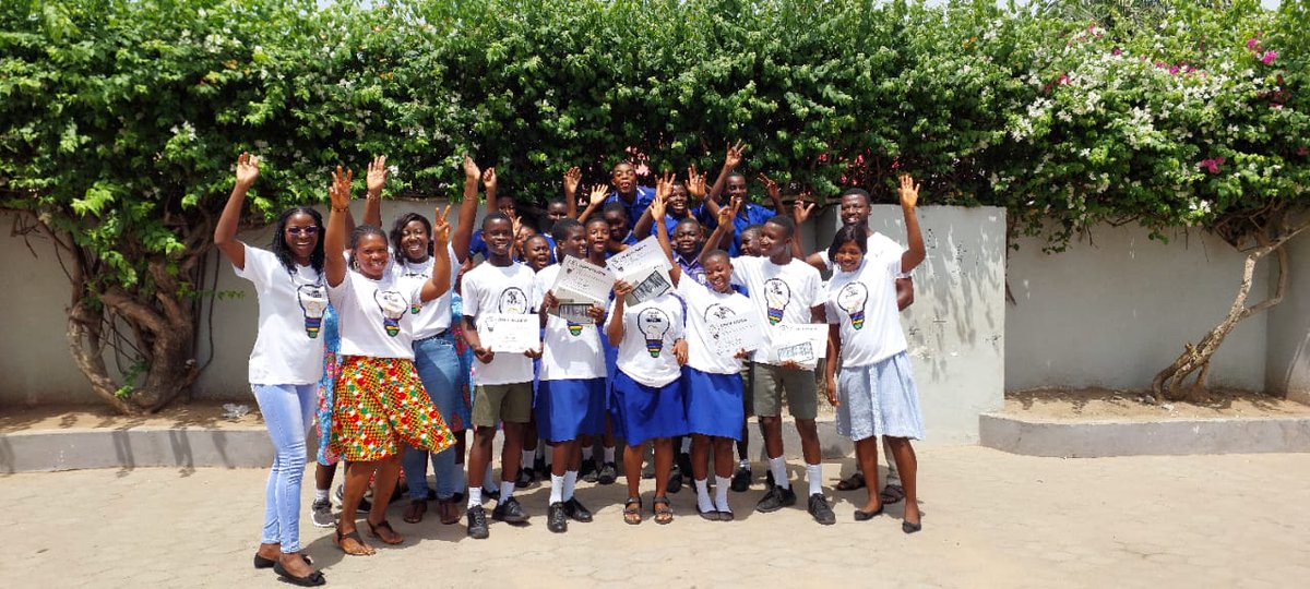 Foundation_DO's tweet image. Students and teachers from St. Michael and All Angels Anglican Basic Sch, Greater Accra Region, have been awarded with technological gadgets and materials for securing the top position in the 2023 AfriCAN Code Challenge. 

#Tech #STEM #AfriCANCodeChallenge