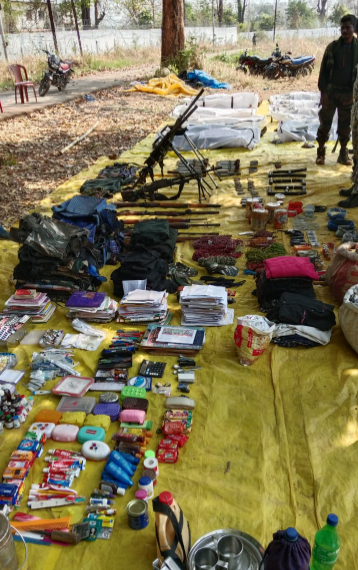 Chhattisgarh: Bodies of naxals, arms and ammunitions recovered following the encounter between naxals and security forces in Bijapur district.   

The encounter ensued yesterday, 2nd April.

(Source: Police)