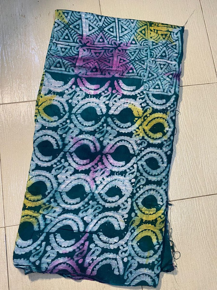 Adire chiffon batik Available in 5yards Location:Abeokuta Nationwide Delivery Price :12k Please retweet and like cos my clients might be on your TL.
