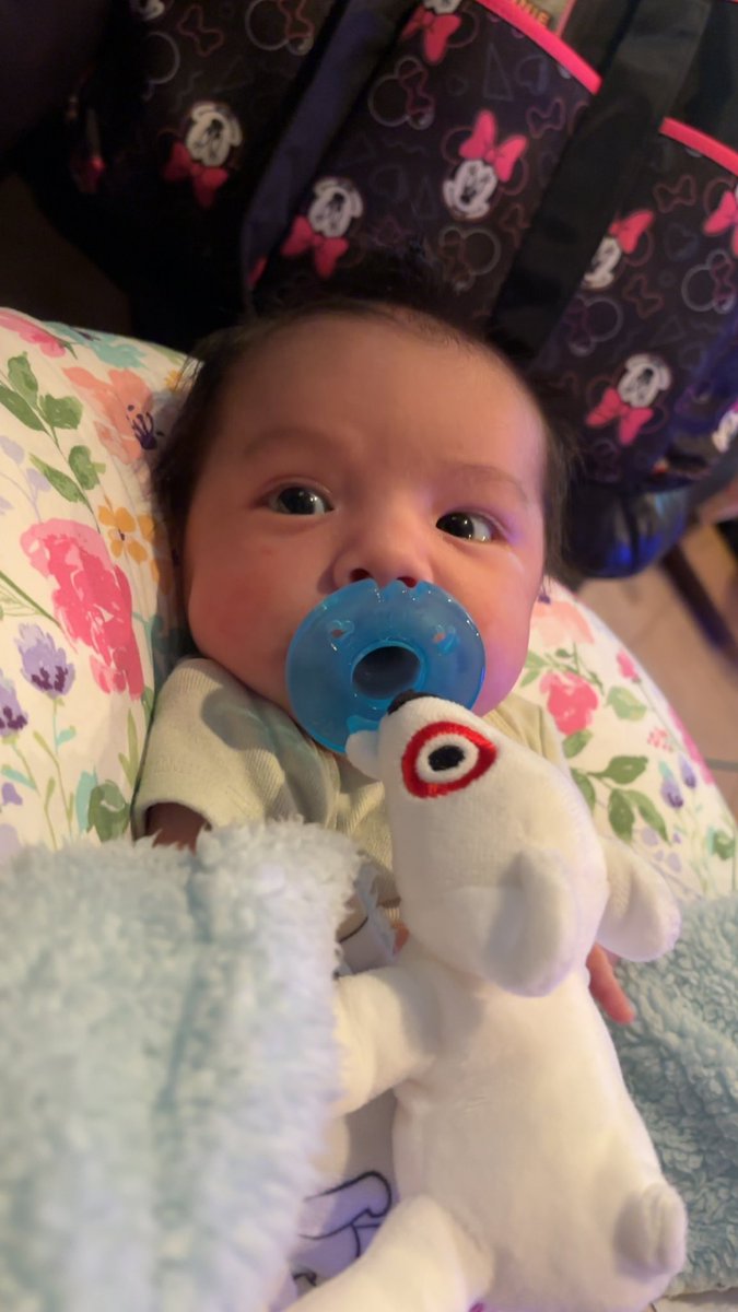 abbyyrochaa's tweet photo. you are the joy of my life 👩🏽‍🍼🩷 https://t.co/eroMra0kb9