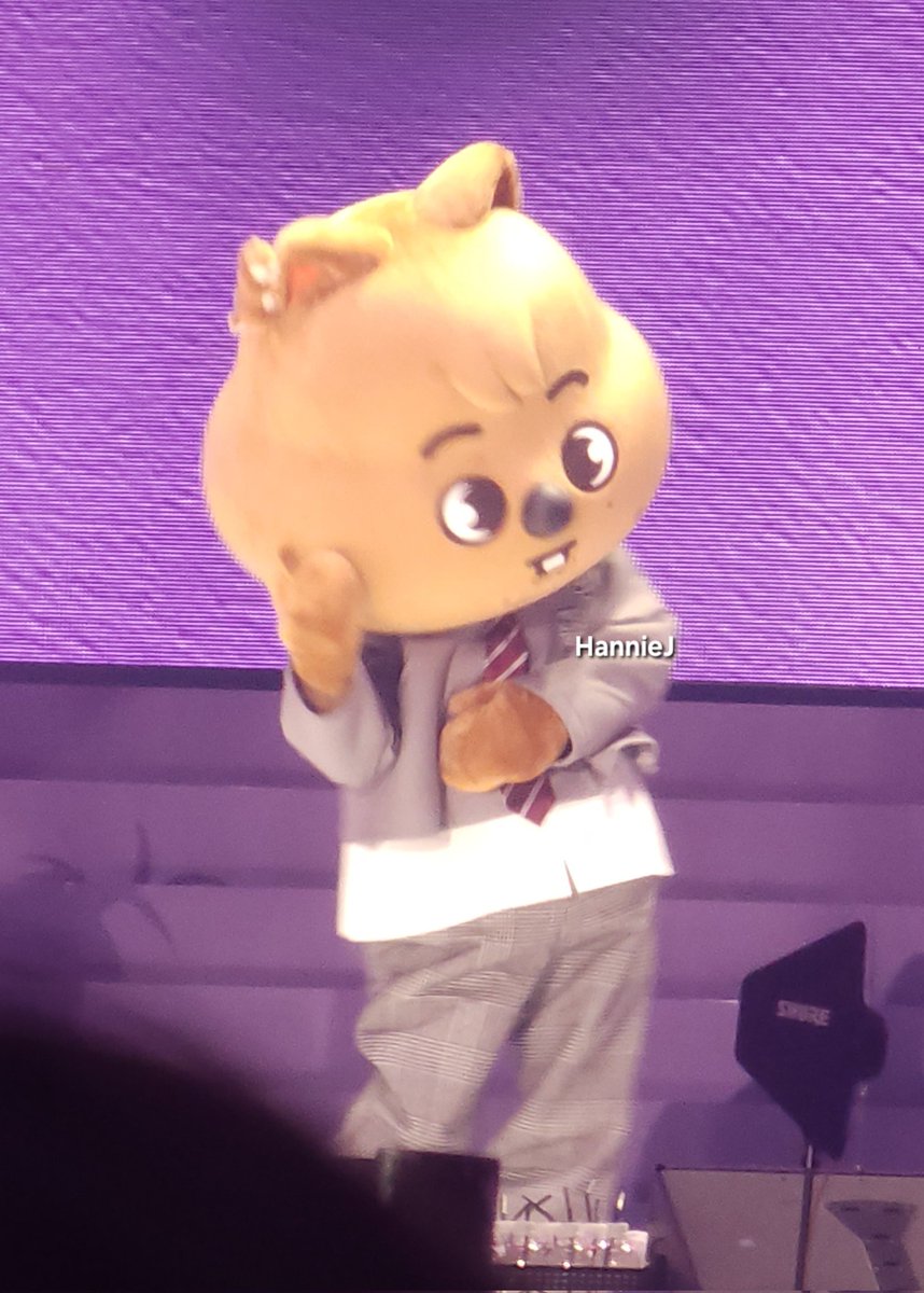 HannieJ601's tweet photo. 쿼카 귀여워용 
#hanquokka #quokka #한쿼카 #한지성 #HAN #SKZOO https://t.co/HZK4FNzGEk
