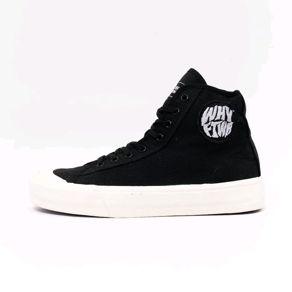 bgs_18's tweet photo. Cek Sepatu Why Footwear - Ralika Hig Mono Og dengan harga Rp179.900. Dapatkan di Shopee sekarang! https://t.co/BgzFJp6pgh https://t.co/bbpWujZHLP