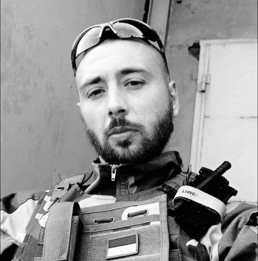 MykhailoRohoza's tweet photo. This is a frenchman, who died for our freedom and democracy. 
His name was Kevin David. He was 30.

Rest in Peace. https://t.co/y08EJSEnEa