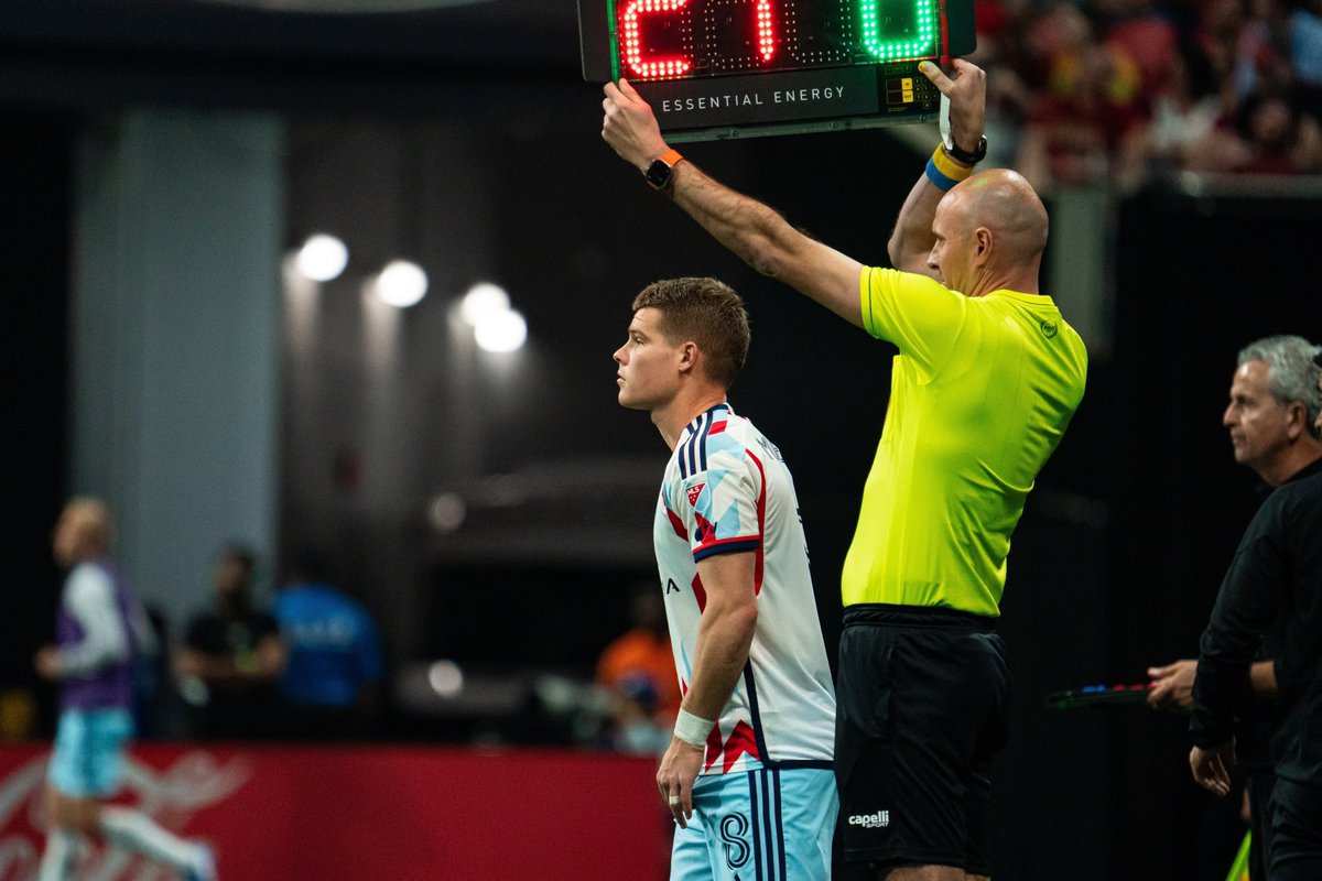 Nobody cares. Work harder. 🔨 #BTB